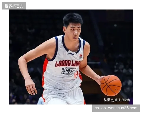 广州队凭借赛季末的稳定发挥锁定季后赛席位，年轻中锋徐昕的成长是球队最大收获。